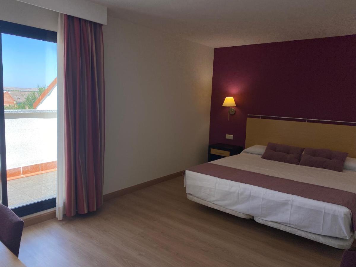 Hotel Equo Aranjuez Zimmer foto